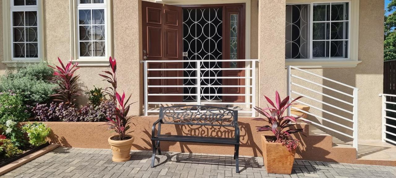 Komfort Getaway Villa At Countrymist Ocho Rios Luaran gambar