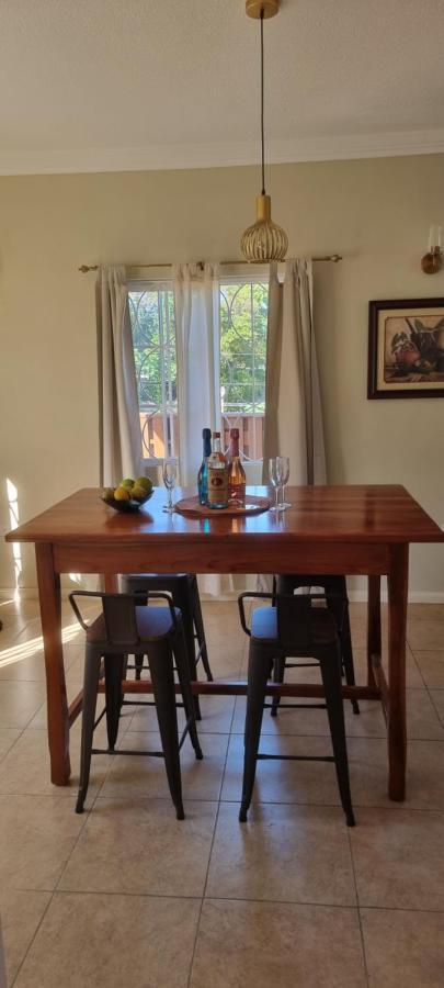 Komfort Getaway Villa At Countrymist Ocho Rios Luaran gambar