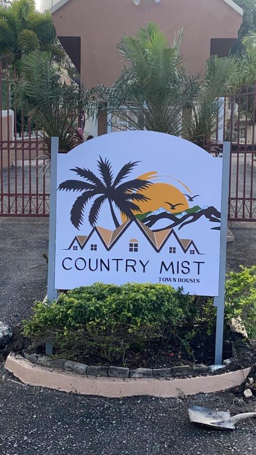 Komfort Getaway Villa At Countrymist Ocho Rios Luaran gambar