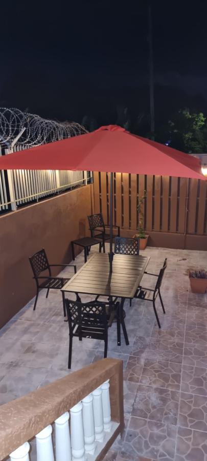 Komfort Getaway Villa At Countrymist Ocho Rios Luaran gambar